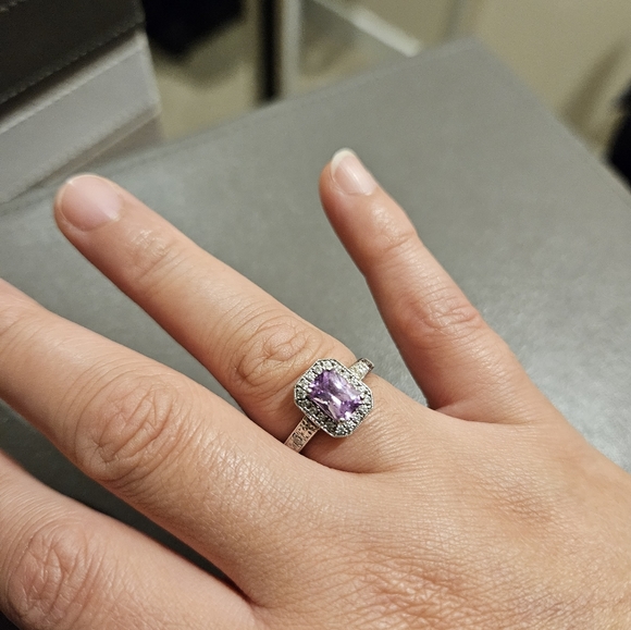 **Sold on FB**18k white gold ring with 1.14ct Pink Sapphire - Picture 1 of 6